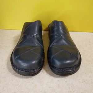 Clarks Slip Ons, Open Back, Women's size 9M